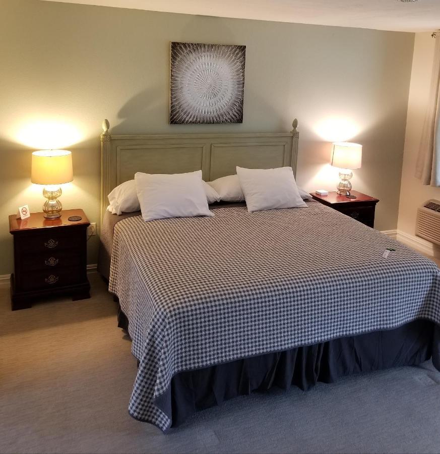 Greenwood Plantation B&B Inn Сейнт Франсисвил Екстериор снимка