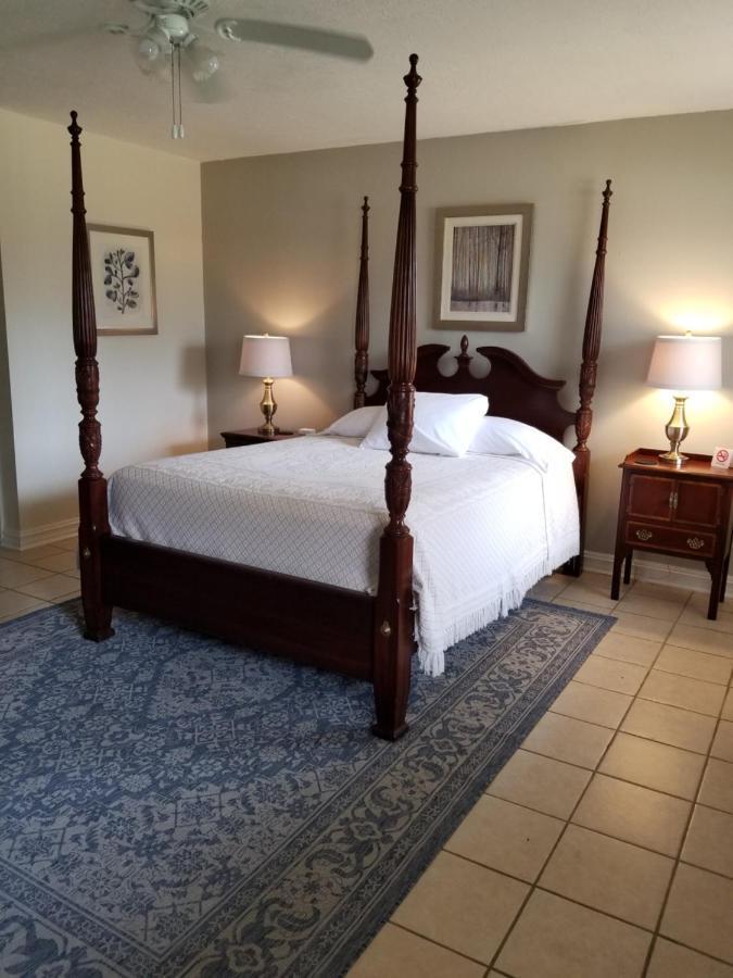 Greenwood Plantation B&B Inn Сейнт Франсисвил Екстериор снимка