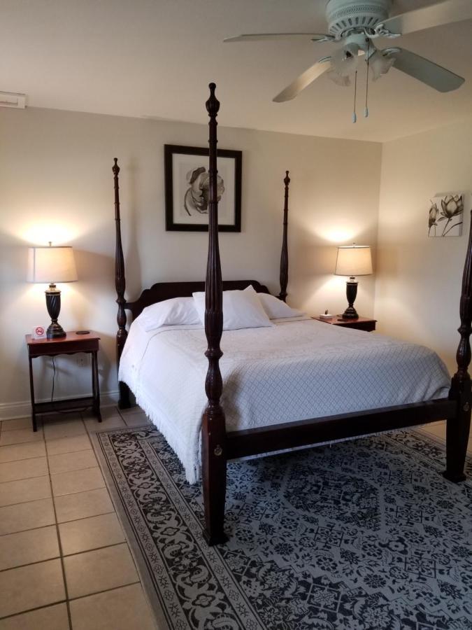 Greenwood Plantation B&B Inn Сейнт Франсисвил Екстериор снимка